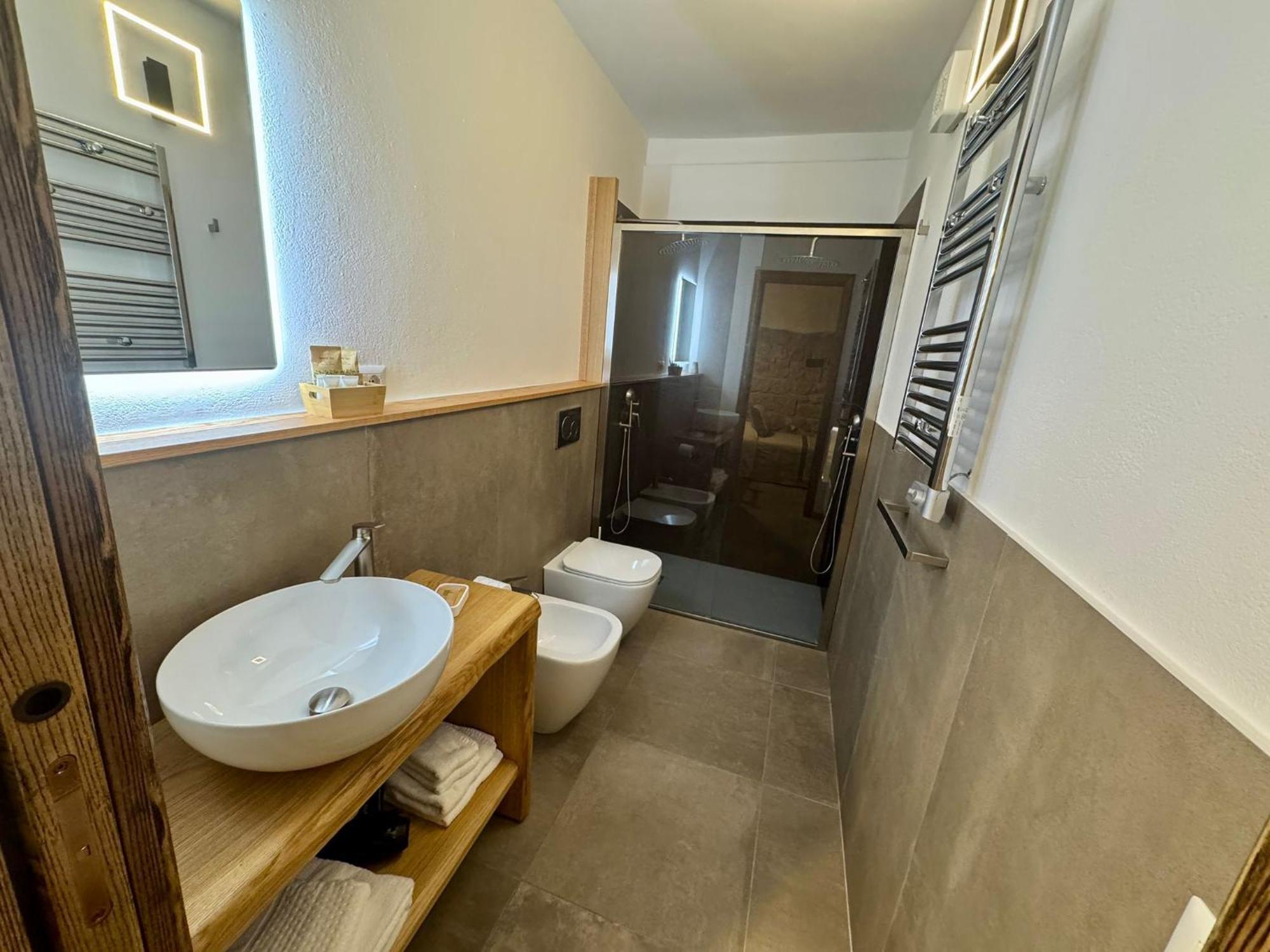 Il Busciolotto Hotel Санта Тереза Галура Екстериор снимка